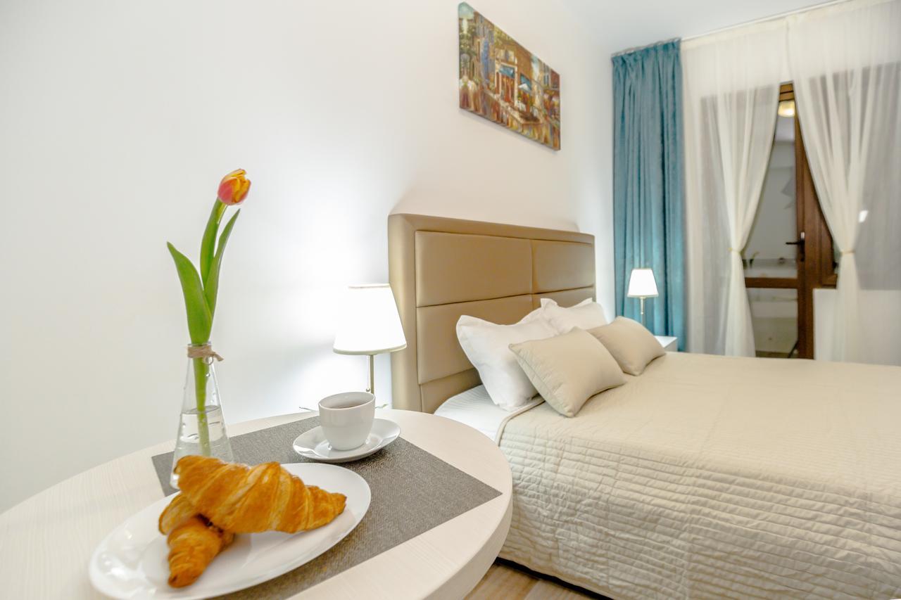 Conceptht Regim Hotelier Iasi Extérieur photo